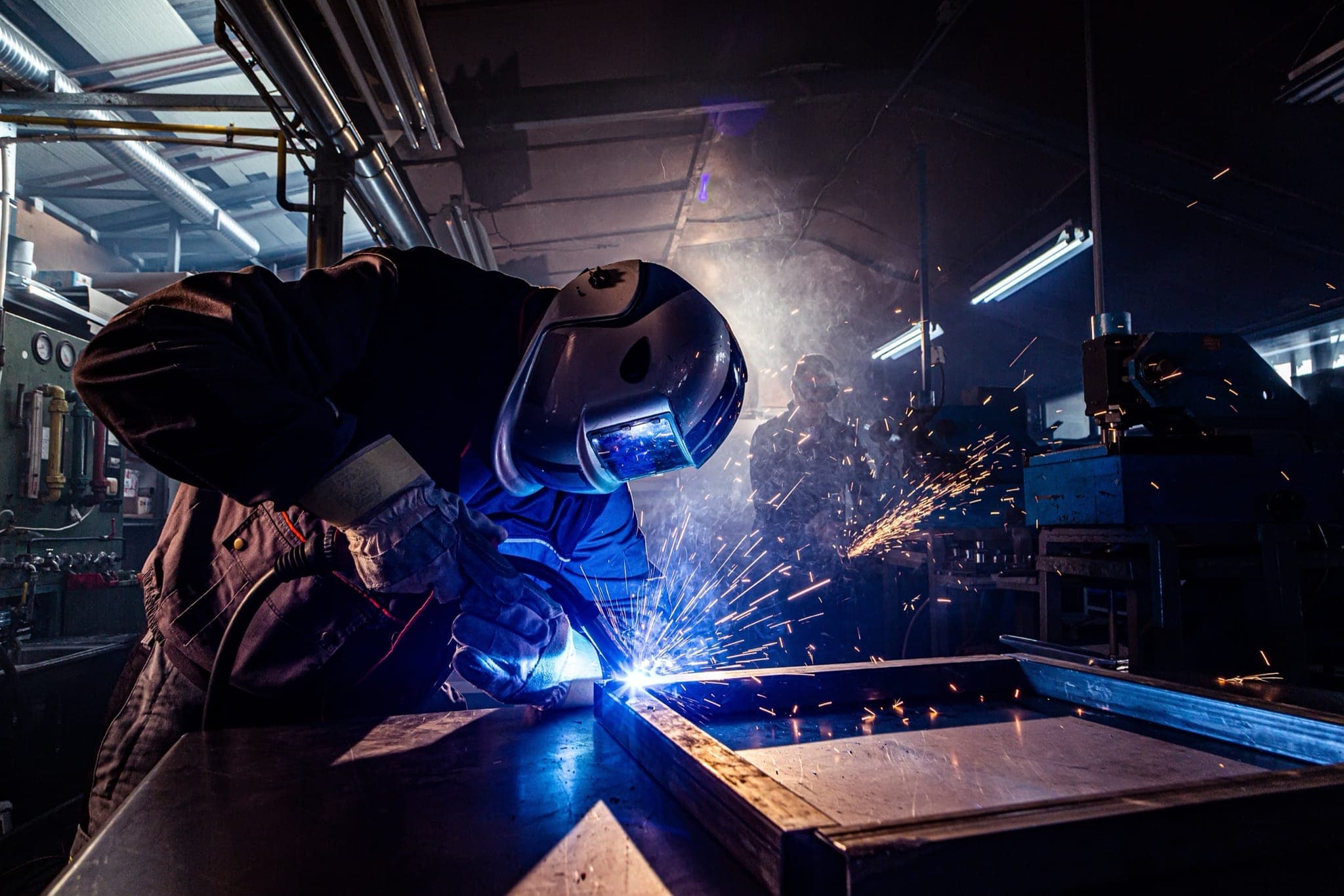 Pall Coalescer technical gas filtration for automotive welding and assembly
