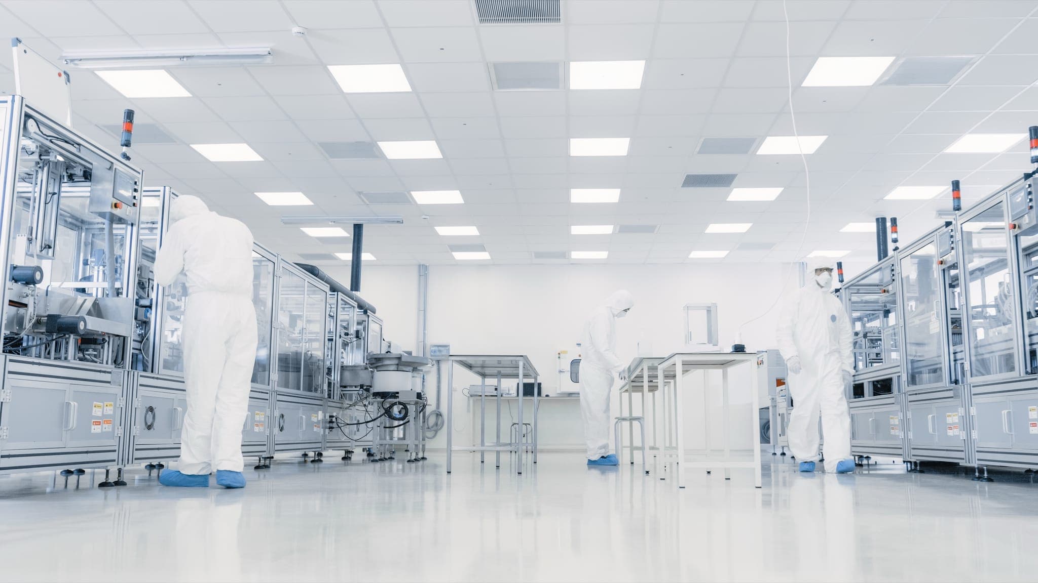 Pharmaceutical process equipment — autoclaves, isolators, sterile filtration systems