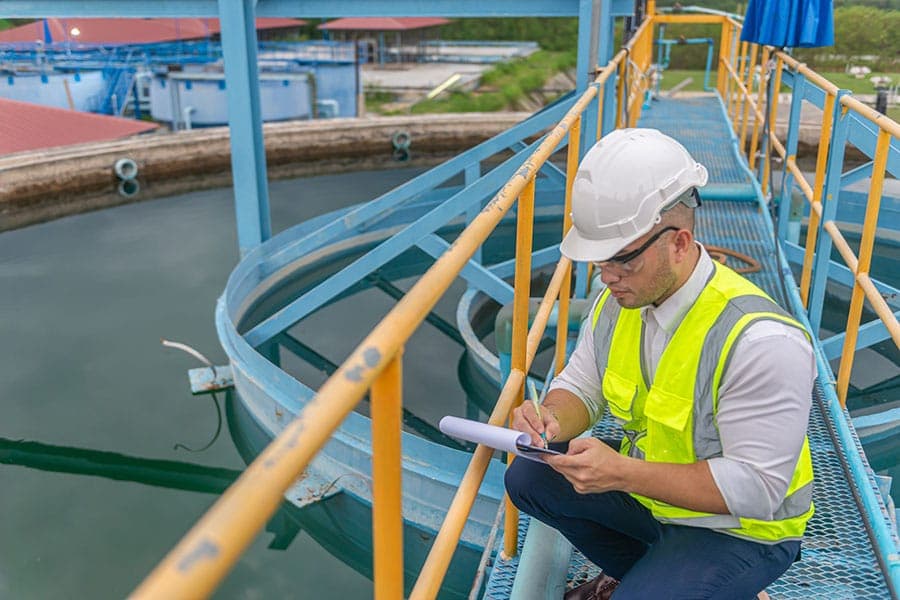 Containerized pilot units for water treatment testing and demos