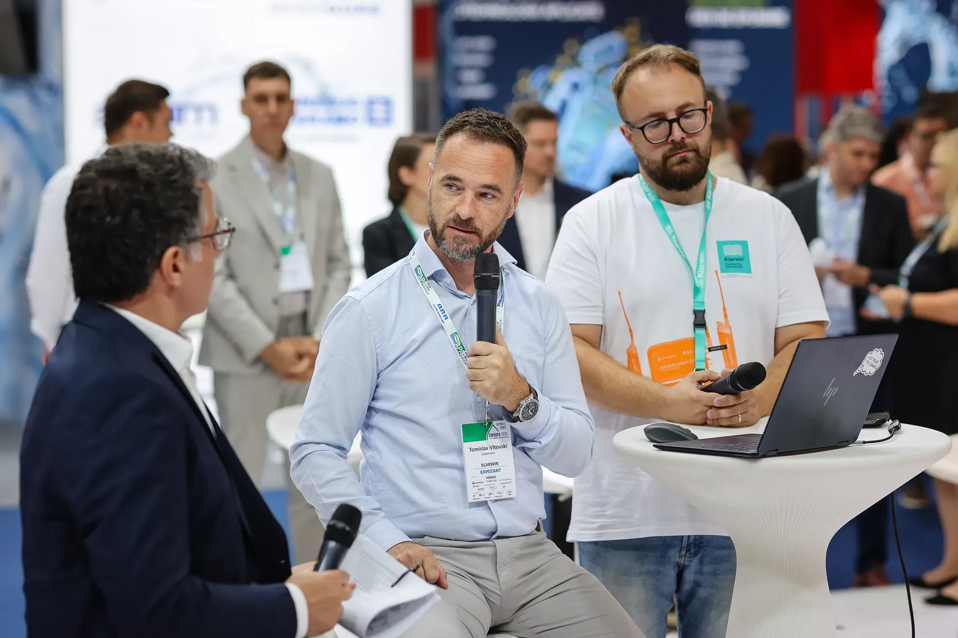 Gutermann and Klarwin representatives during the live demo
