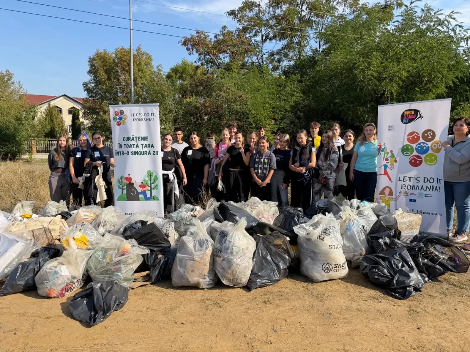 Klarwin, alături de cei peste 4.400 de voluntari mobilizați de Ziua de Curățenie Națională în Mureș